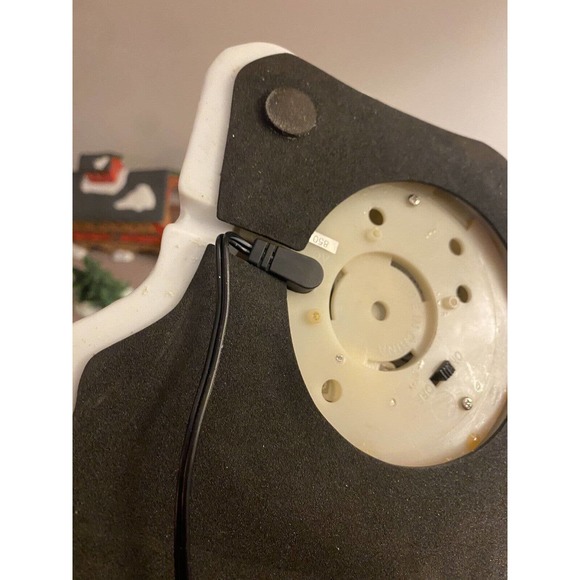 Dept 56 Lighted Church, Christmas Village Bridge, Sleigh, Kids, Carolers, & Snow - Picture 10 of 11